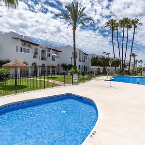  Apartment Renovated On Beachside With Pool Spanien